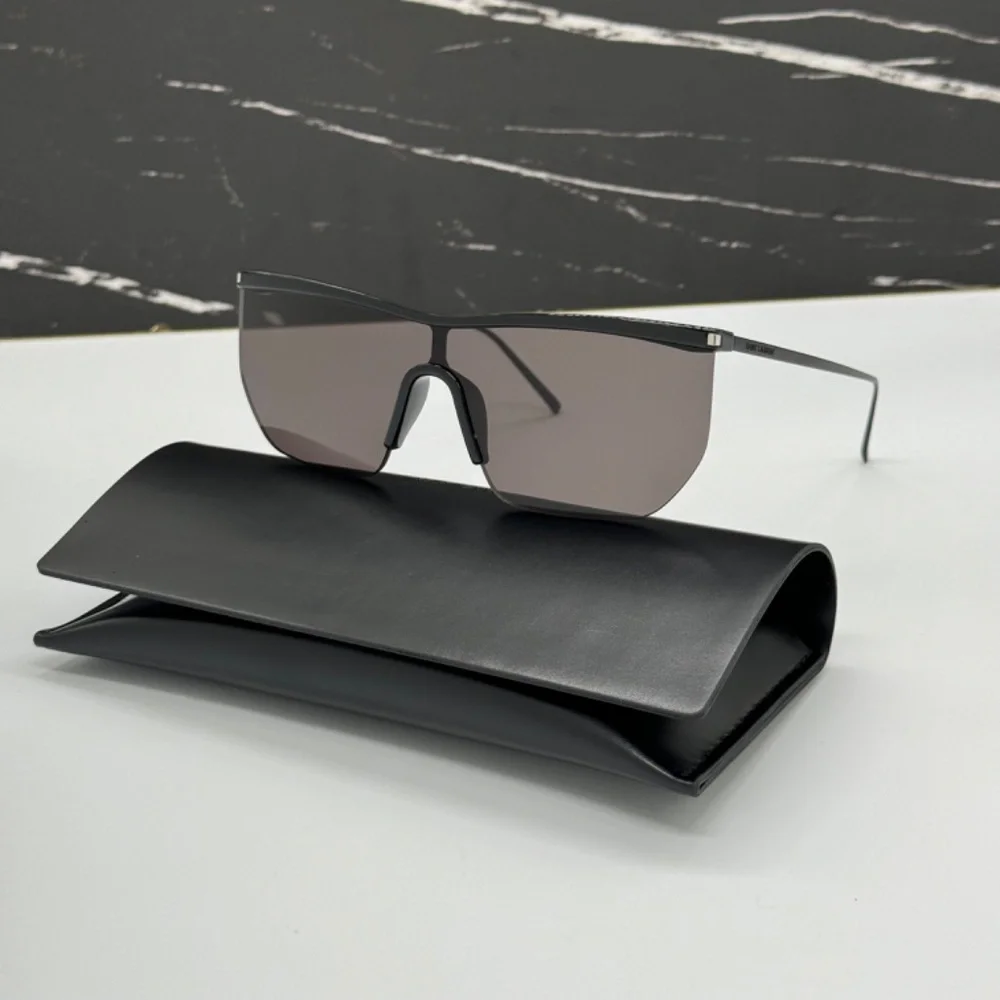 NEW SL 519 MASK 001 SAINT LAURENT BLACK OVERSIZED SL519 001 WOMEN SUNGLASSES - Picture 4 of 11